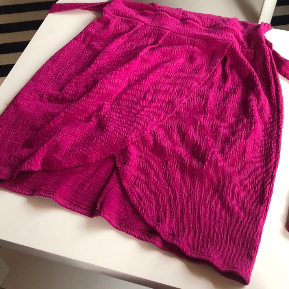 Universal Threads Dress - Picture 7 of 7